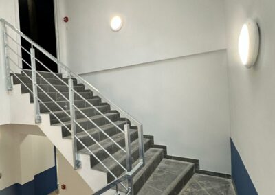 Éclairage, contrôle d’accès 2N et détection incendie